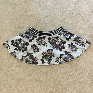 Justice Black and White Roses Circle Skirt